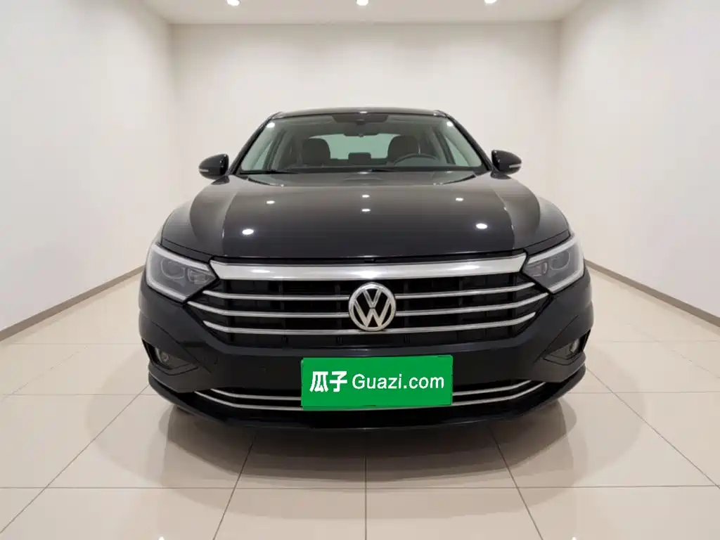 Volkswagen Sagitar — миниатюра 2