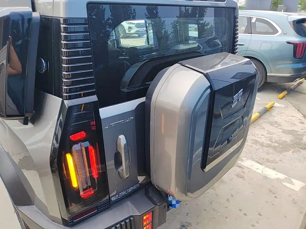 Jetour Traveller — миниатюра 6