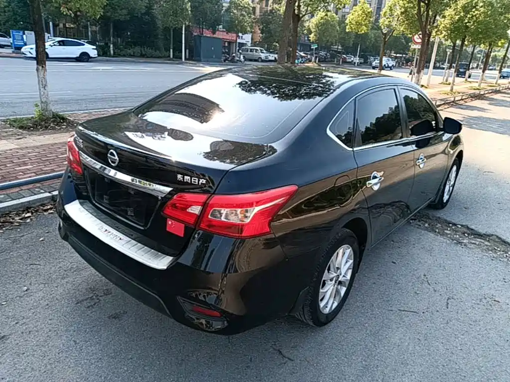 Nissan Sylphy — миниатюра 7