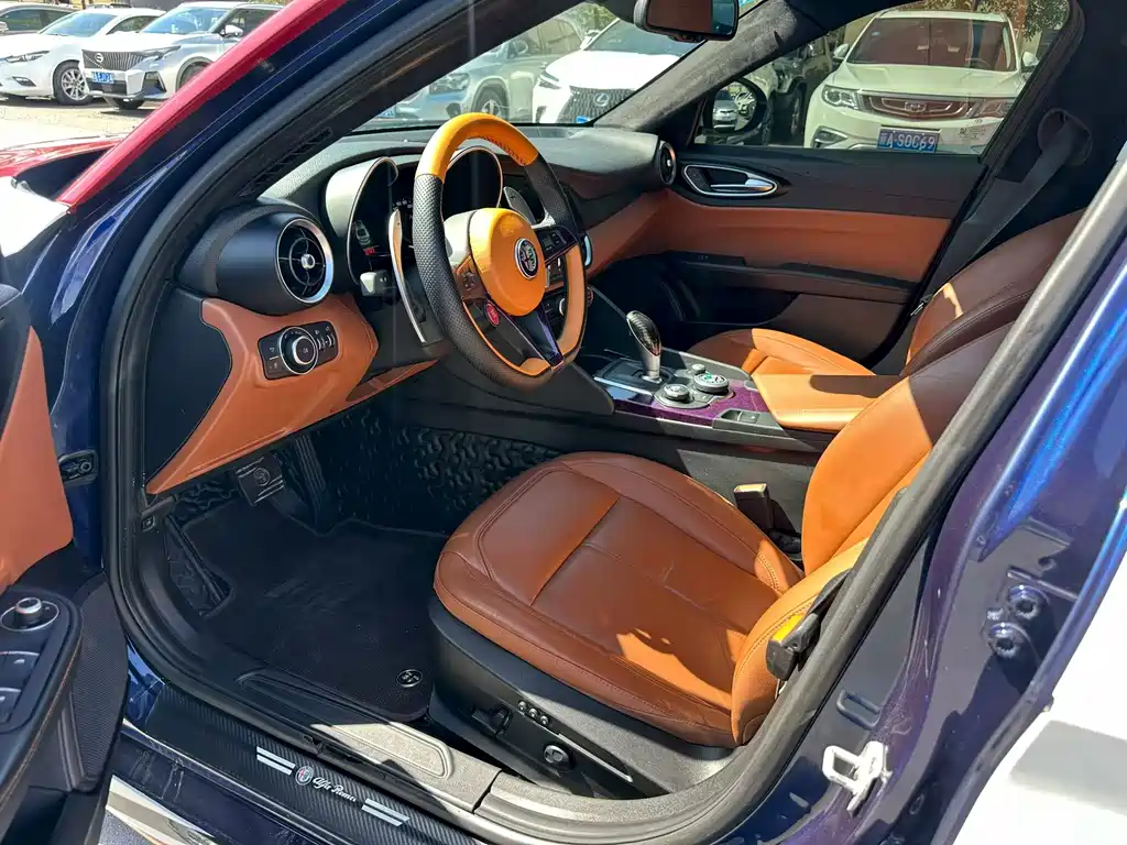 Alfa Romeo Giulia — миниатюра 4