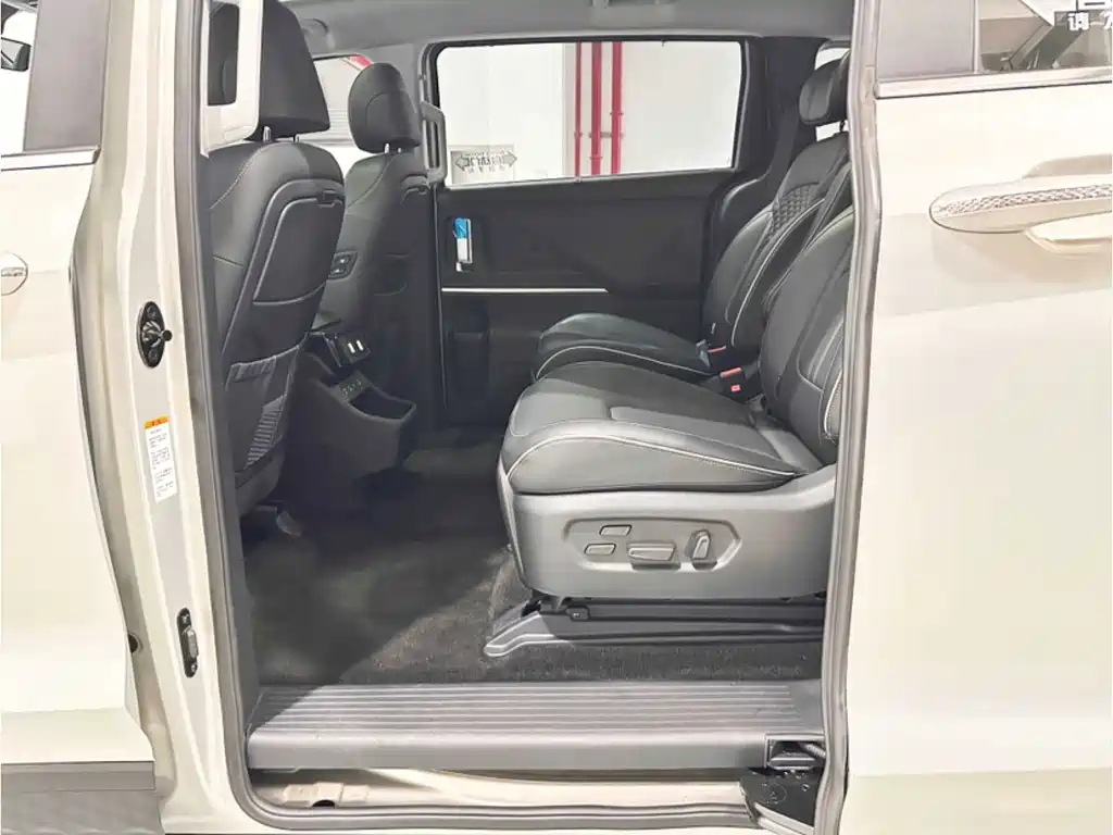 Hyundai Custo — миниатюра 13