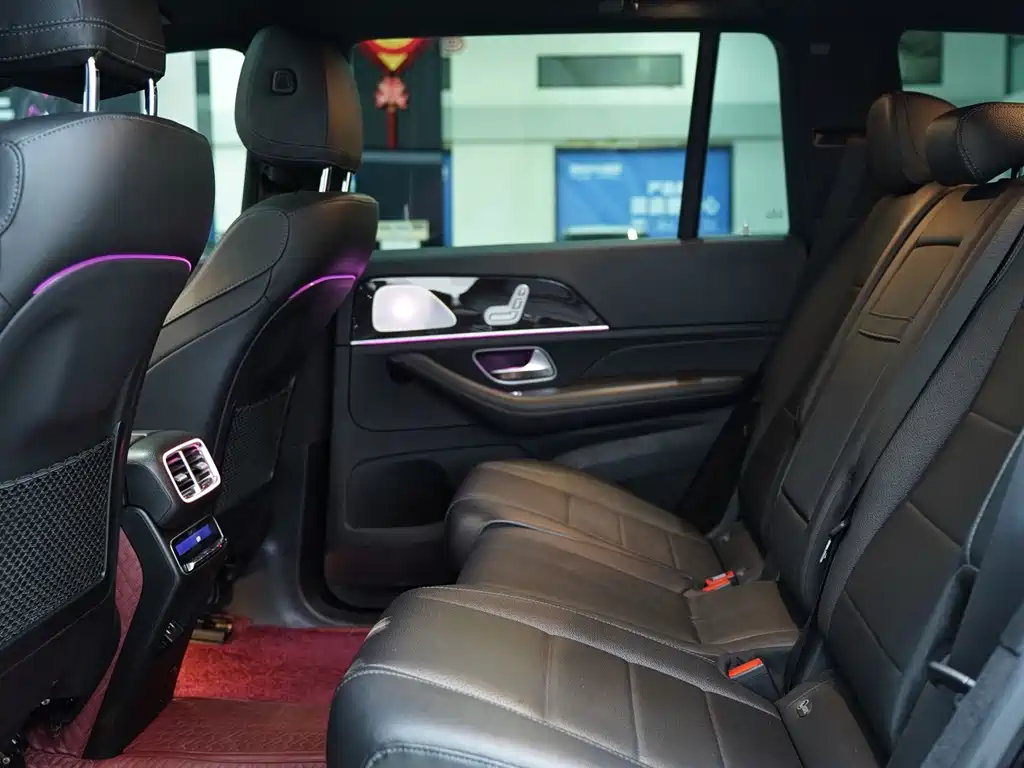Mercedes-Benz GLS — миниатюра 9