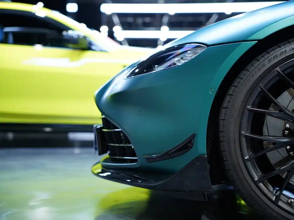 Aston Martin V8 Vantage — миниатюра 53