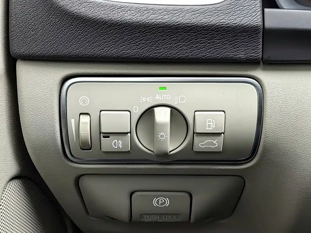 Volvo S60 — миниатюра 21
