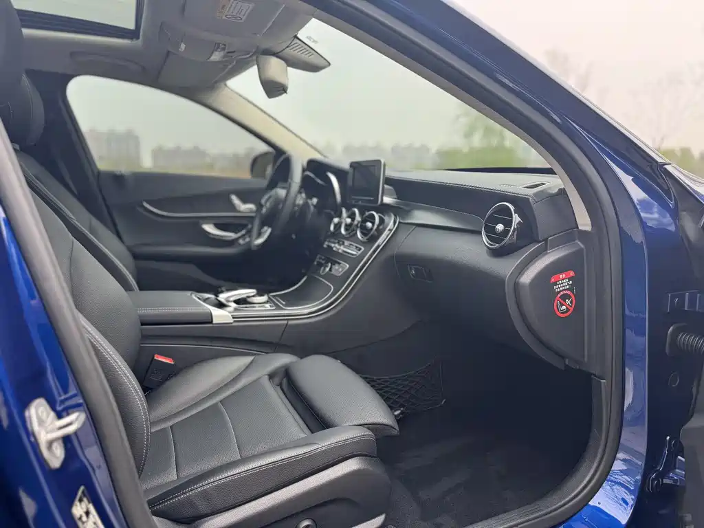 Mercedes-Benz C-Class C 2018 C 180 L Fashion Sport