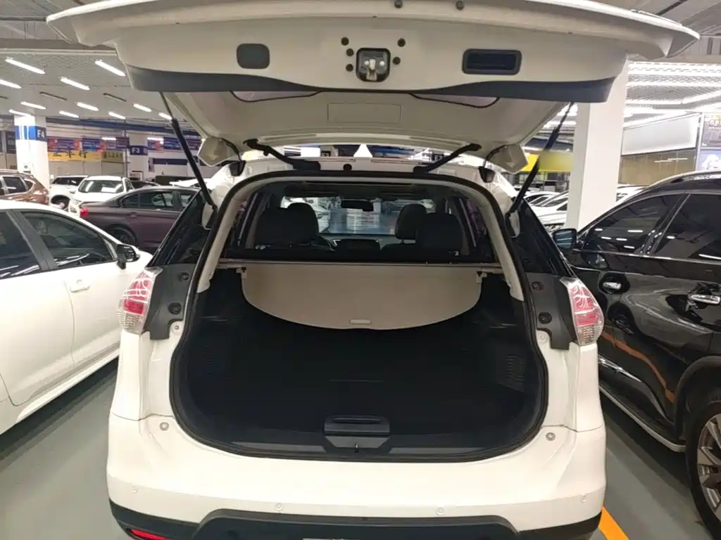 Nissan X-Trail — миниатюра 19