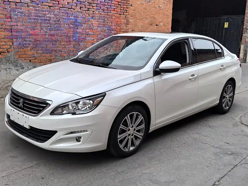 Купить Peugeot 408
