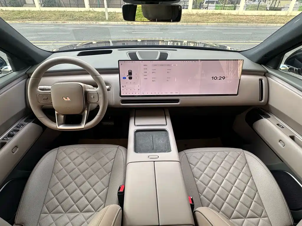 Li Auto Li L8 — миниатюра 9