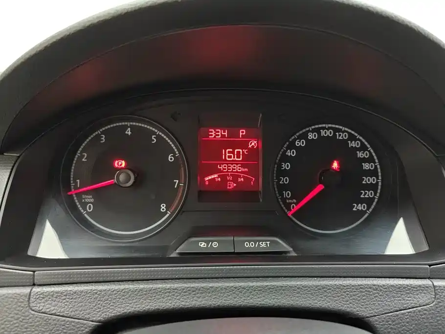 Volkswagen Santana — миниатюра 14