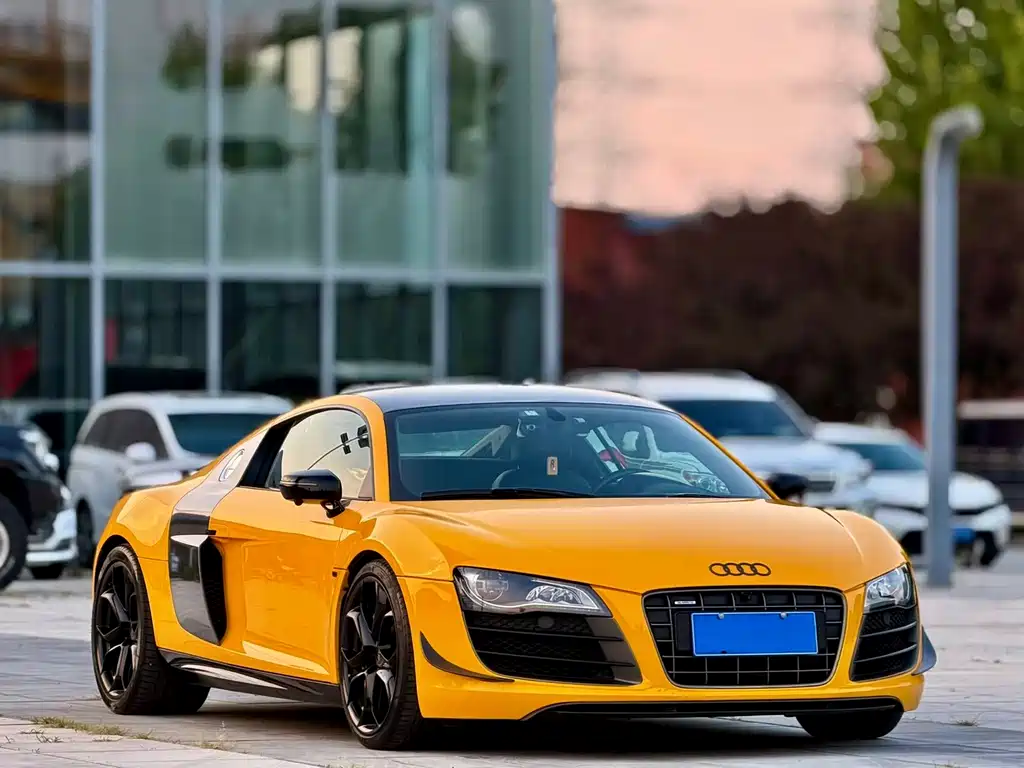 Audi R8 — миниатюра 3