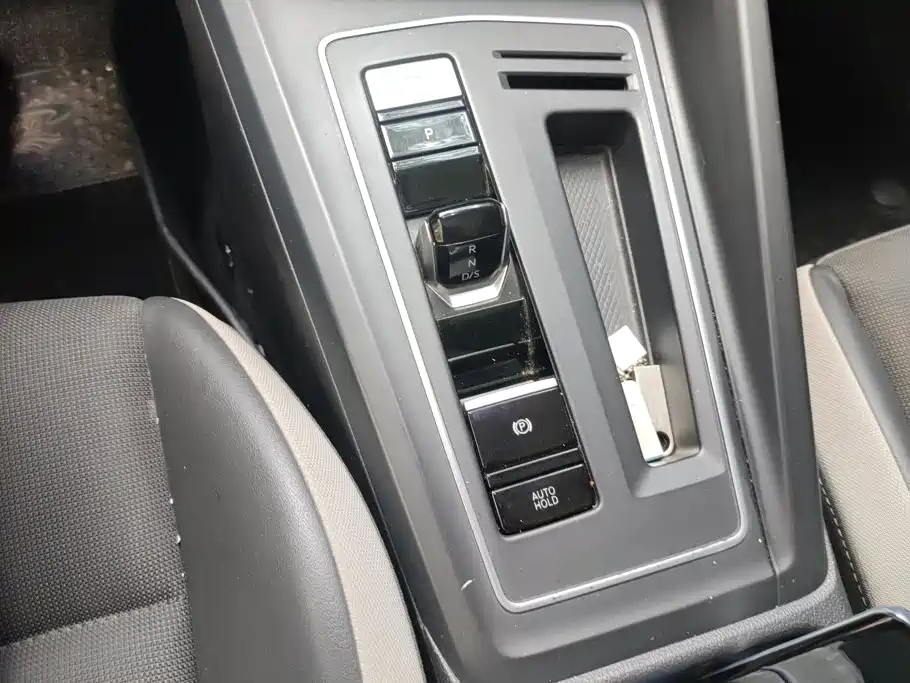 Volkswagen Golf — миниатюра 16