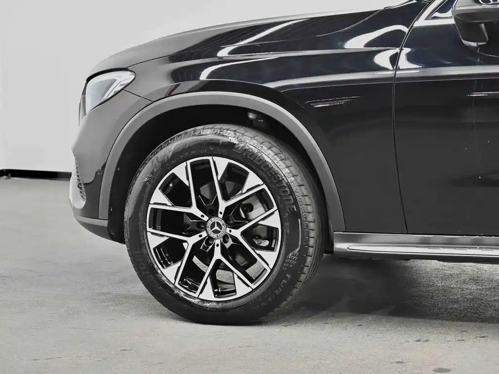 Mercedes-Benz GLC — миниатюра 19