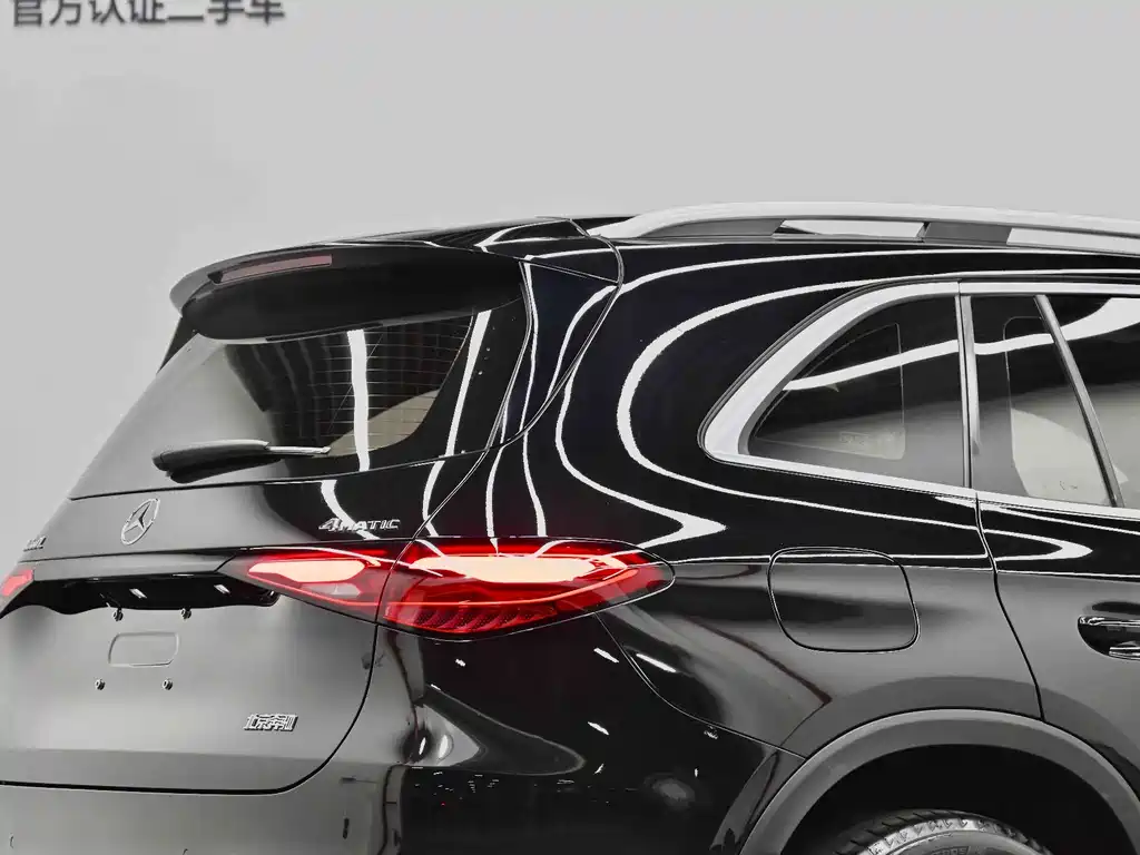 Mercedes-Benz GLC — миниатюра 31