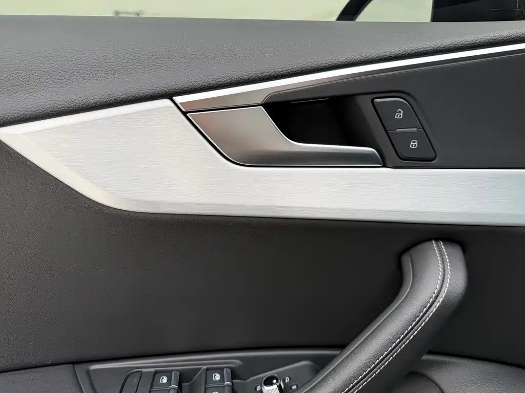 Audi A4L — миниатюра 9