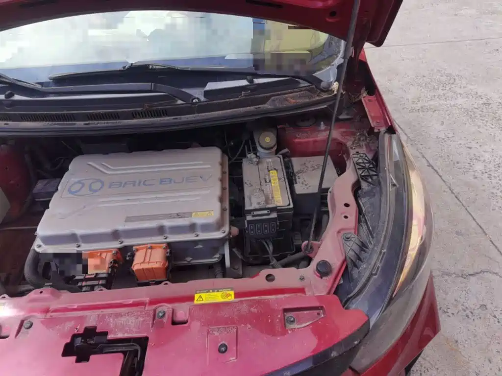 BAIC New Energy EC5 — миниатюра 21
