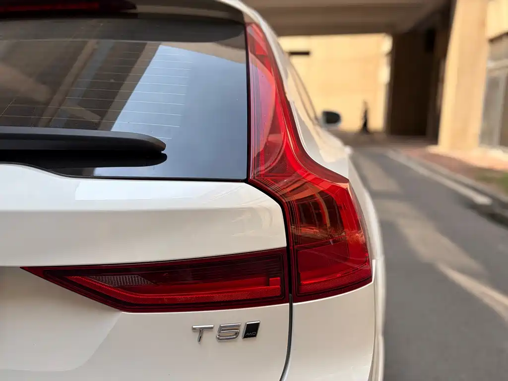 Volvo V90 — миниатюра 17