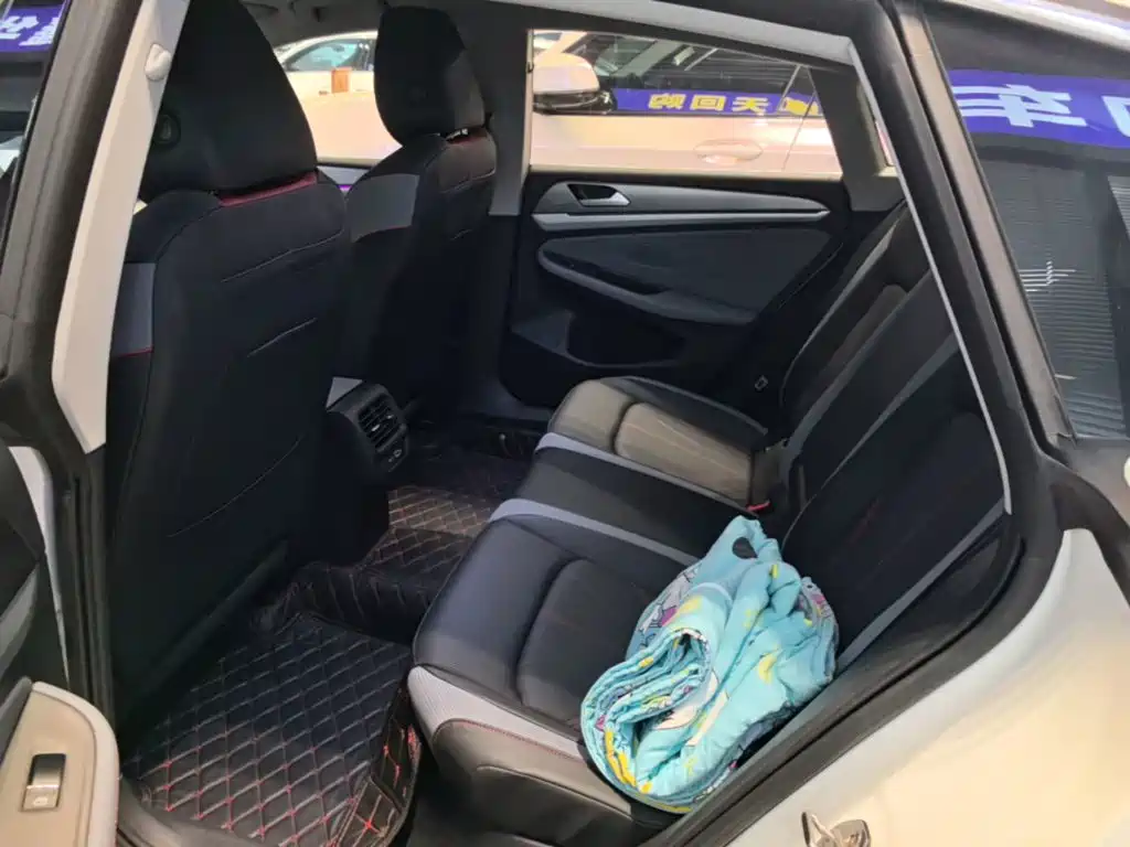 Volkswagen Lamando — миниатюра 22