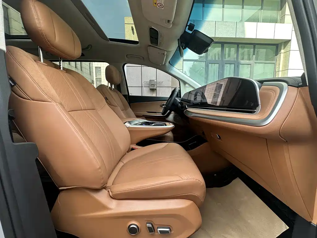Maxus Dajia 9 — миниатюра 25