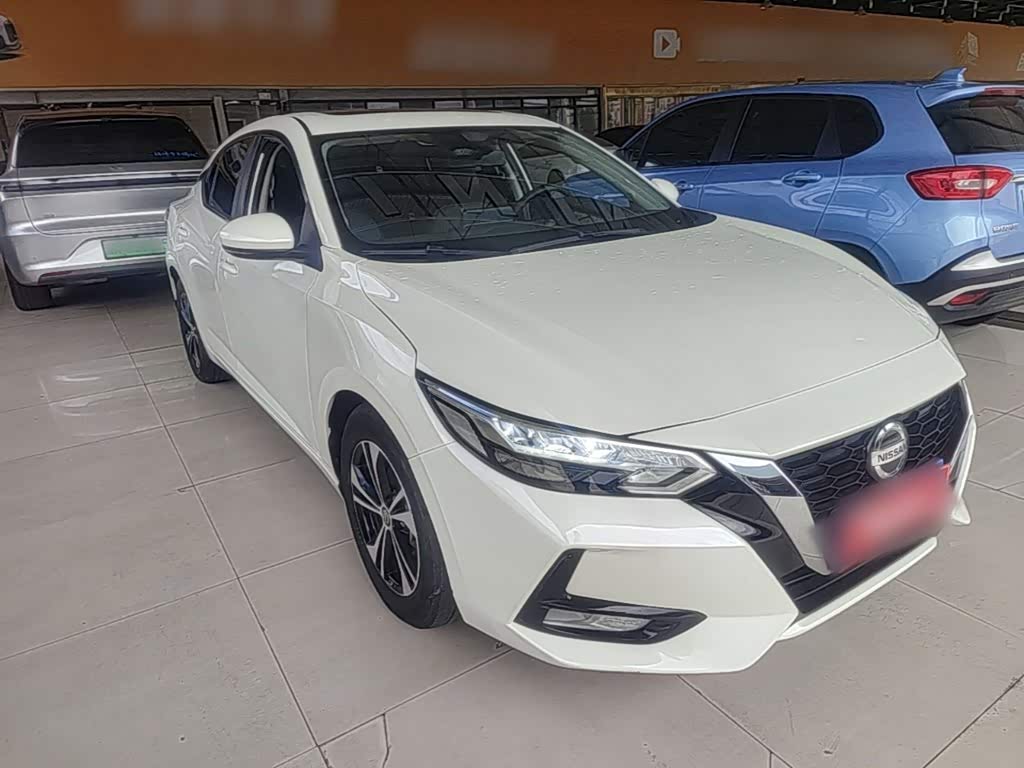 Nissan Sylphy 1.6 л 2023 г. Белый, пробег 31500 км