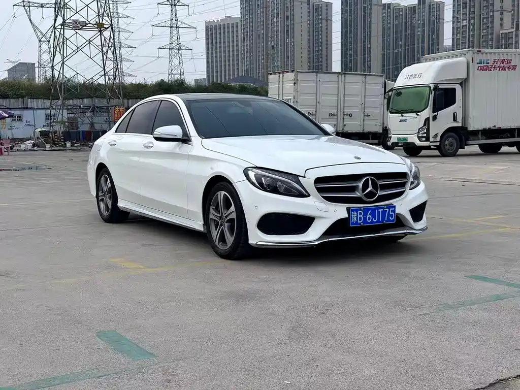 Mercedes-Benz C-Class — миниатюра 3