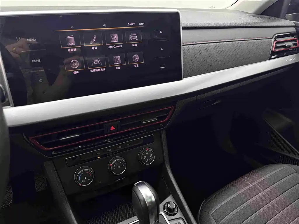 Volkswagen Lavida — миниатюра 14
