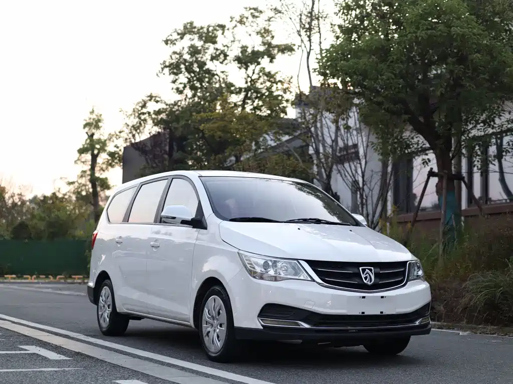 Baojun 730 — миниатюра 2