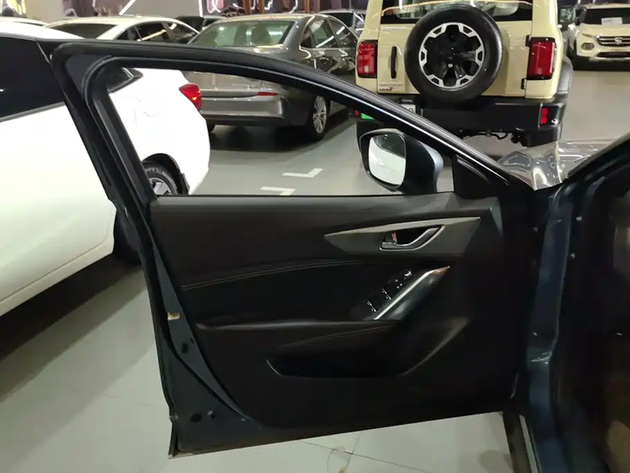 Mazda CX-4 — миниатюра 7