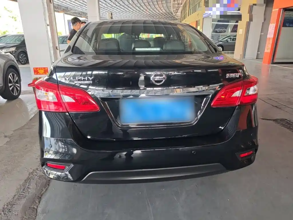 Nissan Sylphy — миниатюра 6