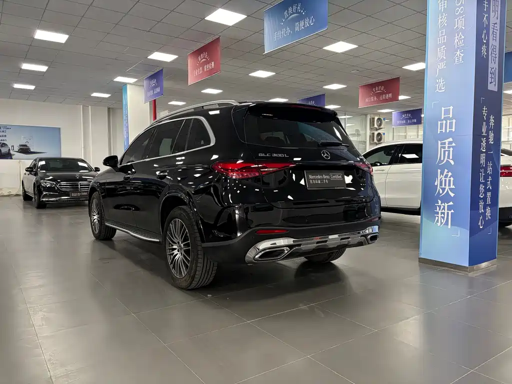 Mercedes-Benz GLC 2024 GLC 300 L 4MATIC 7 мест