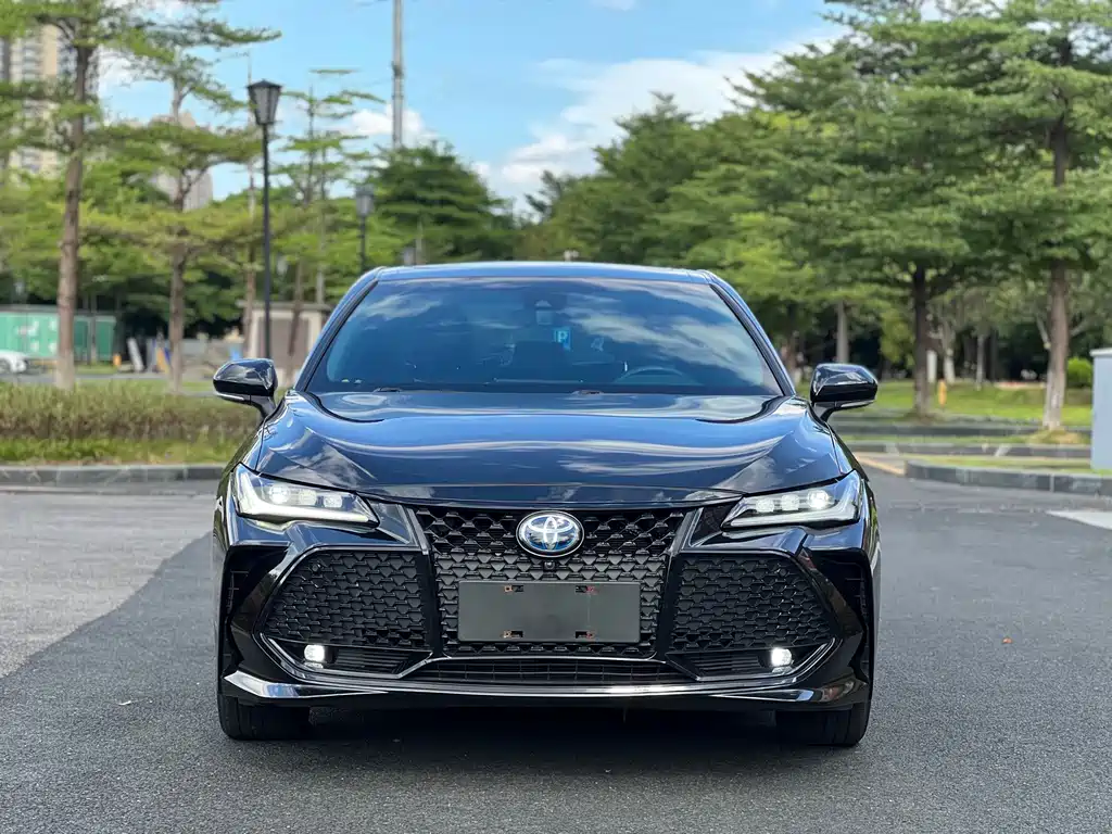 Toyota Avalon — миниатюра 2