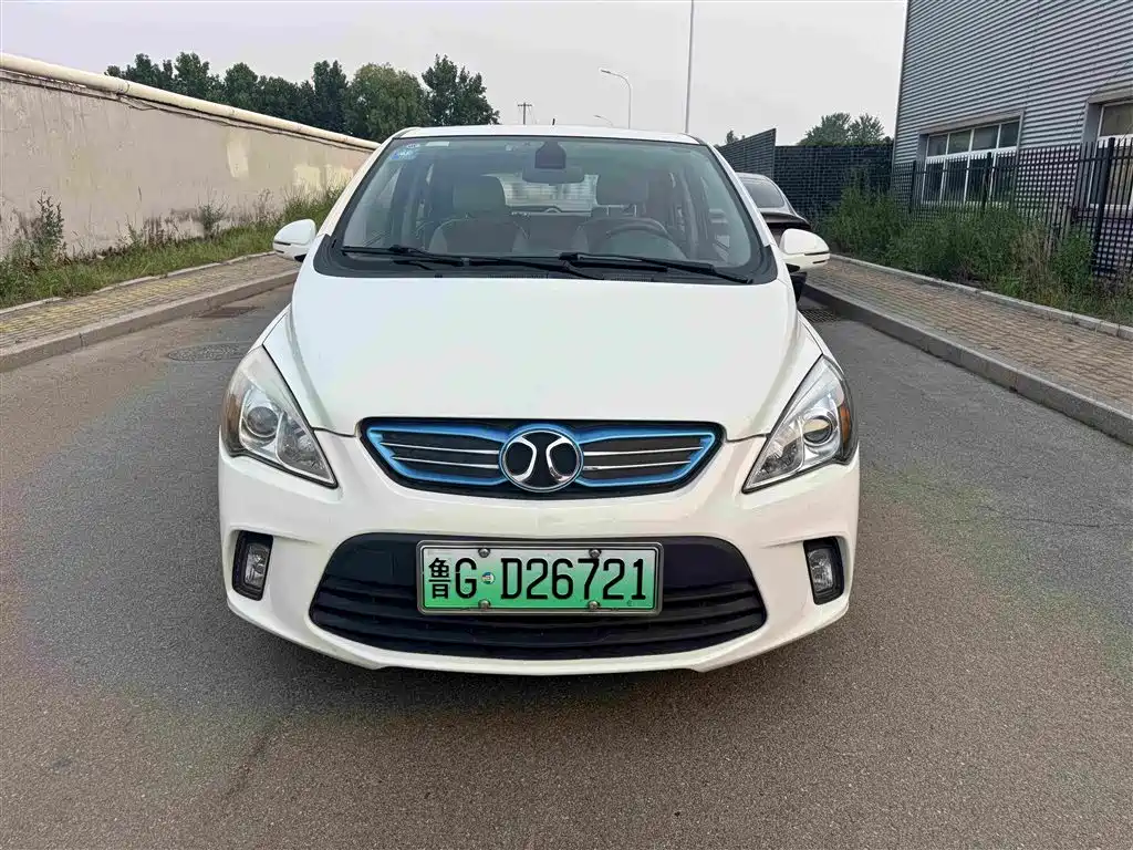 BAIC New Energy EV — миниатюра 17