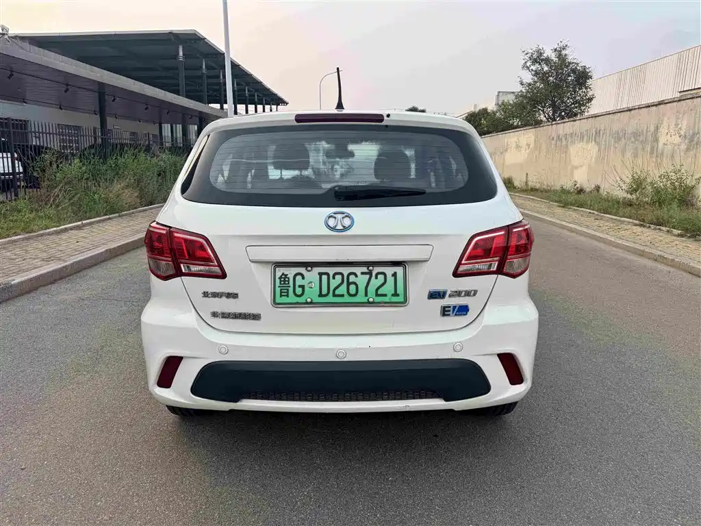 BAIC New Energy EV — миниатюра 19