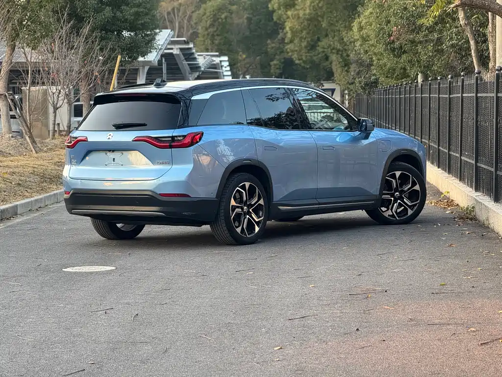 NIO NIO ES8