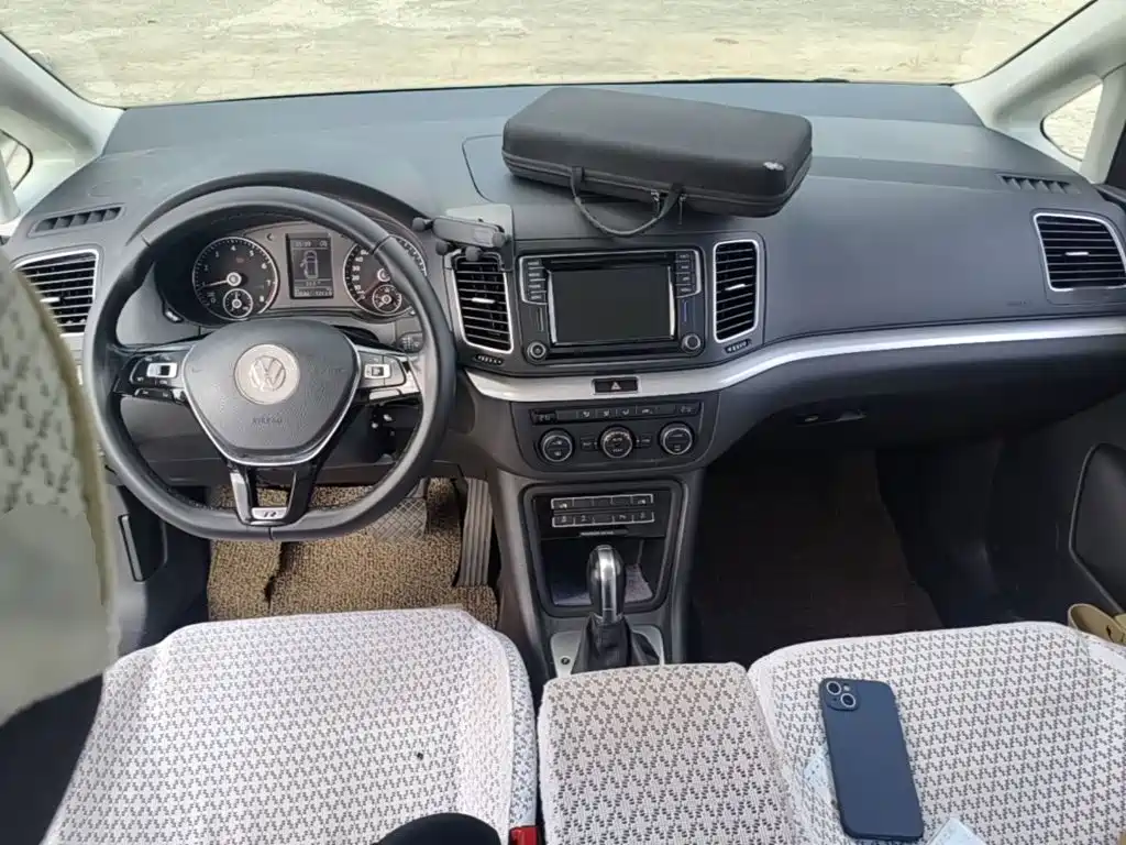 Volkswagen Sharan — миниатюра 10