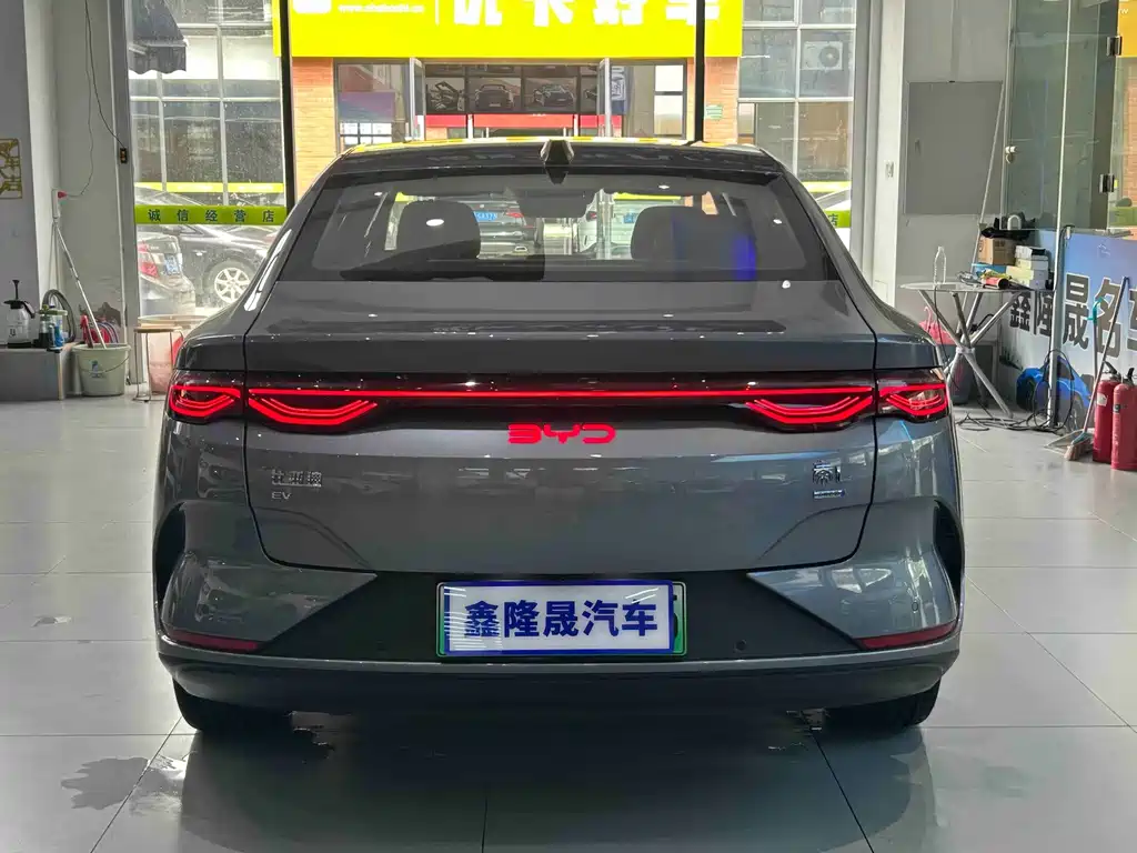 BYD Qin L — миниатюра 6
