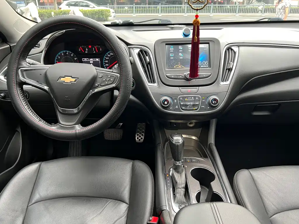 Chevrolet Malibu XL — миниатюра 11