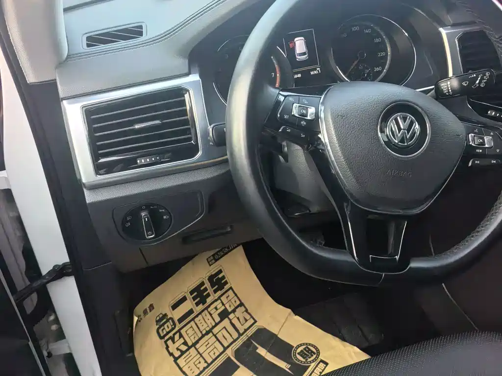 Volkswagen Teramont — миниатюра 9