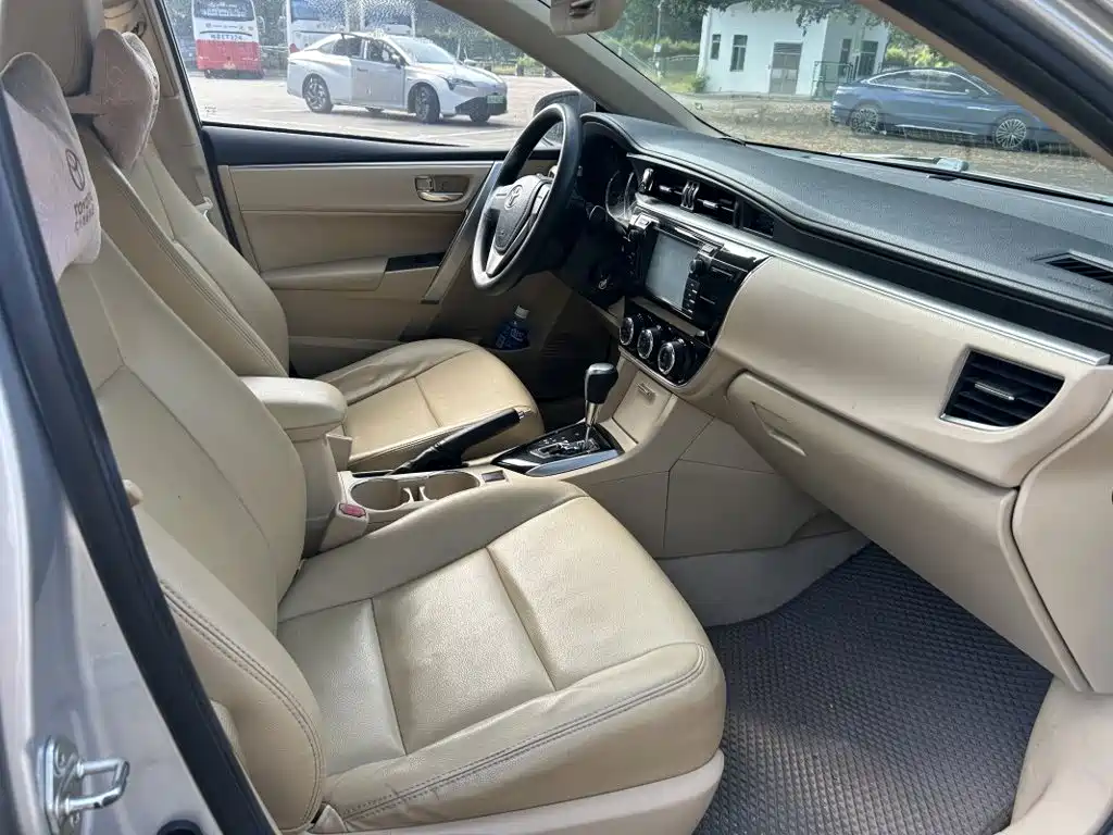 Toyota Corolla — миниатюра 10