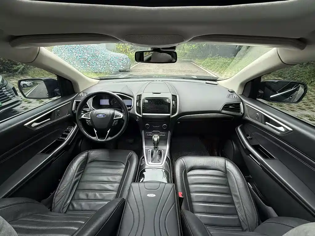 Ford Edge 2016 EcoBoost 245 7 мест