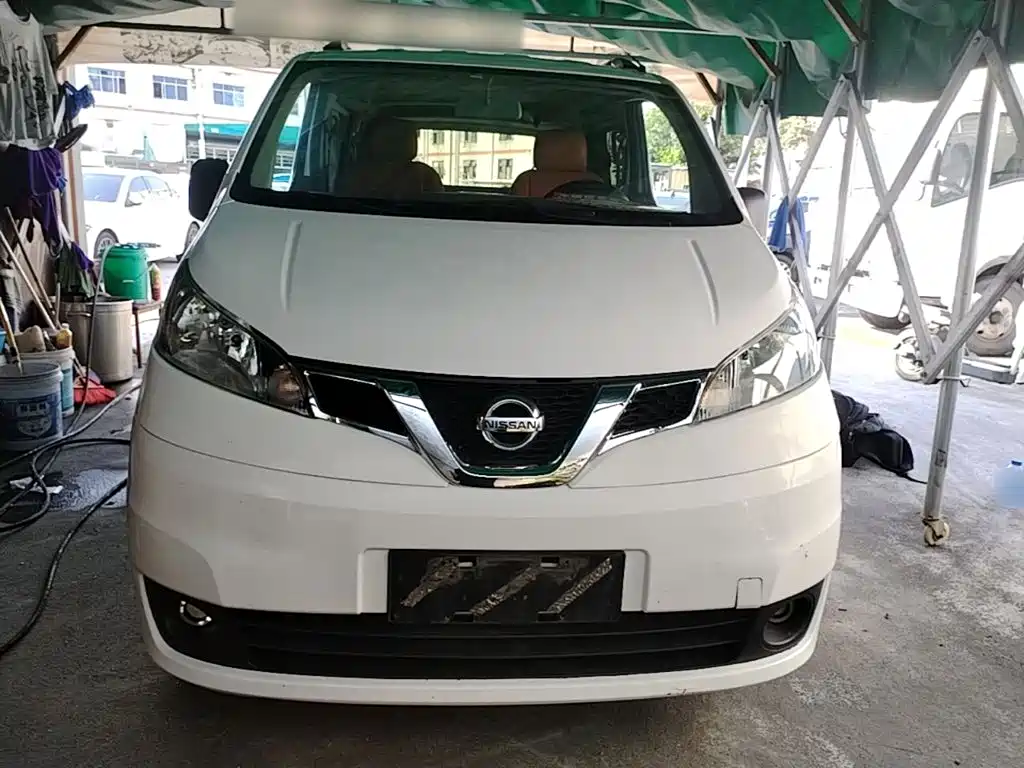 Nissan NV200 — миниатюра 3