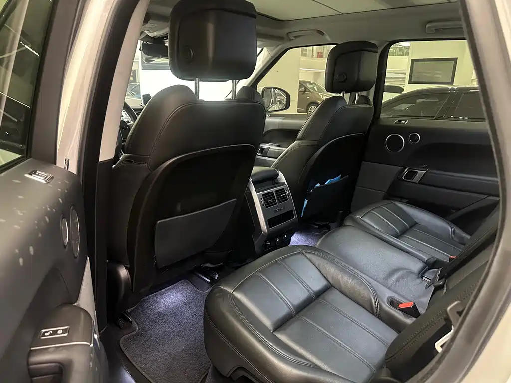 Land Rover Range Rover Sport 2019 3.0T