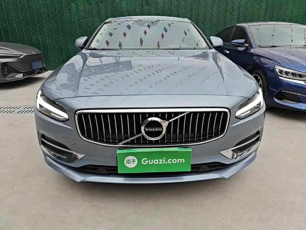 Volvo S90 — миниатюра 3