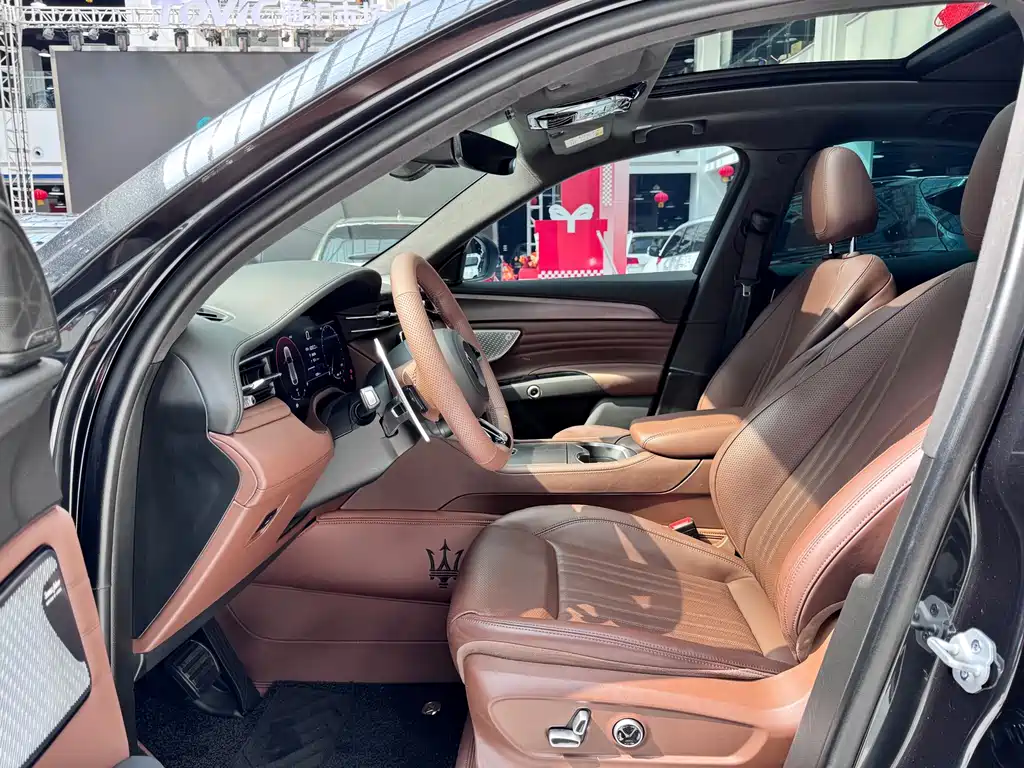 Maserati Grecale — миниатюра 11