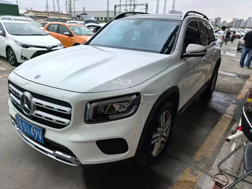 Mercedes-Benz GLB
