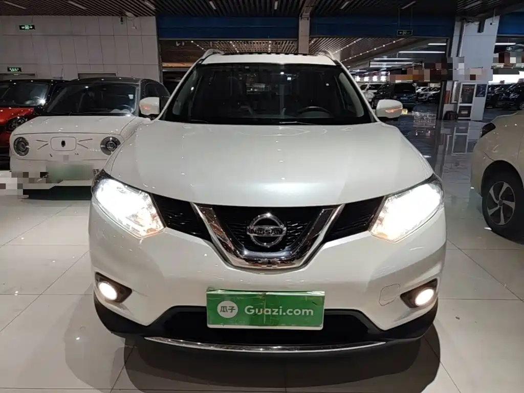 Nissan X-Trail — миниатюра 3