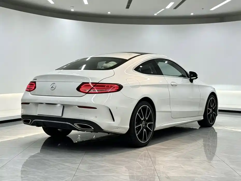 Mercedes-Benz C-Class (Import) — миниатюра 3