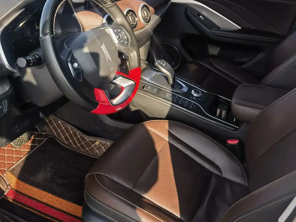 WEI PAI WEI BRAND VV6