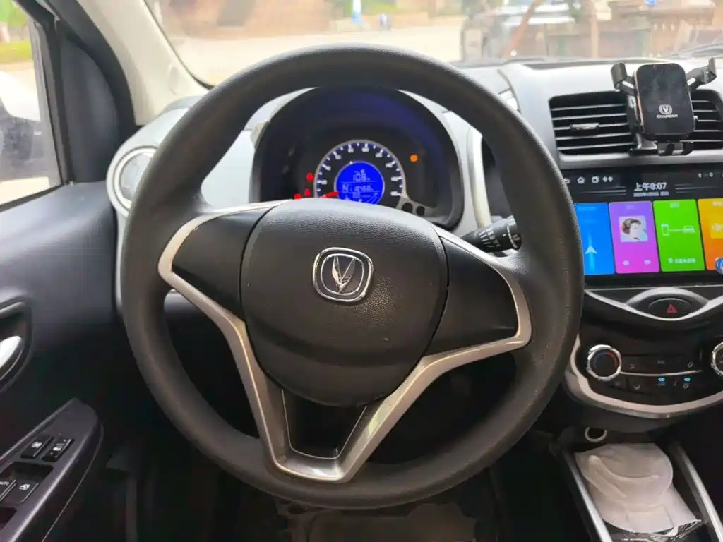 Changan Benben E-Star — миниатюра 6