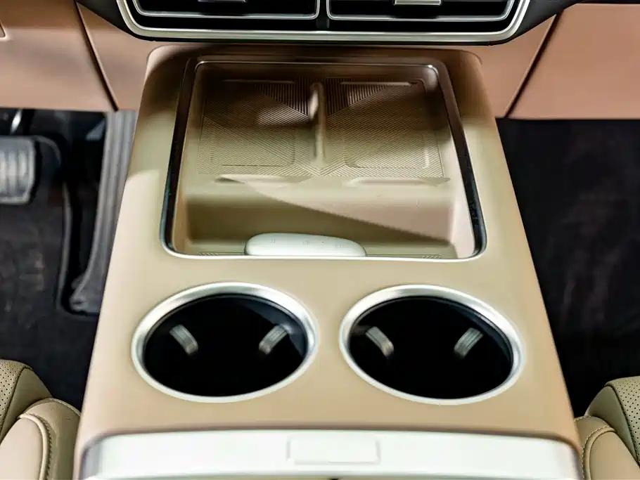 Li Auto Li L6 — миниатюра 16
