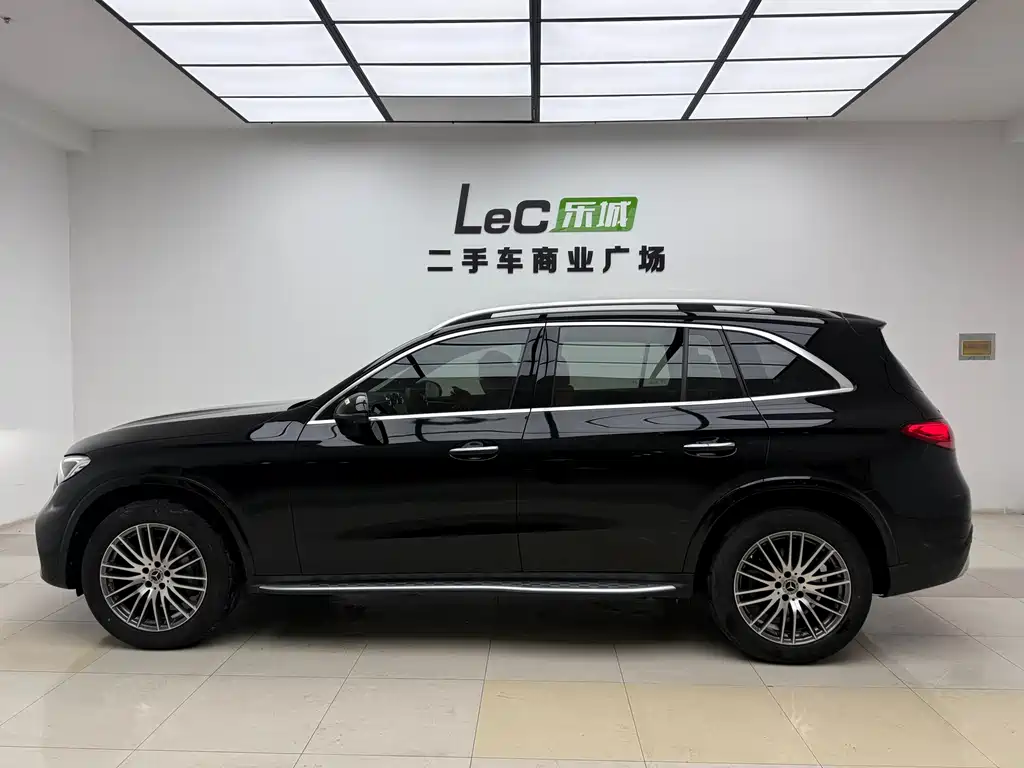 Mercedes-Benz GLC 2024 GLC 300 L 4MATIC 5 мест